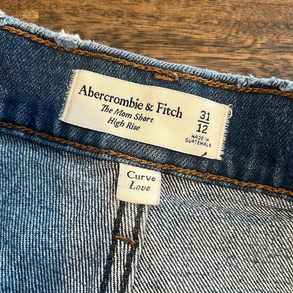 Abercrombie & Fitch Blue Jean Shorts Distressed Cut-Off Style - Picture 5 of 10